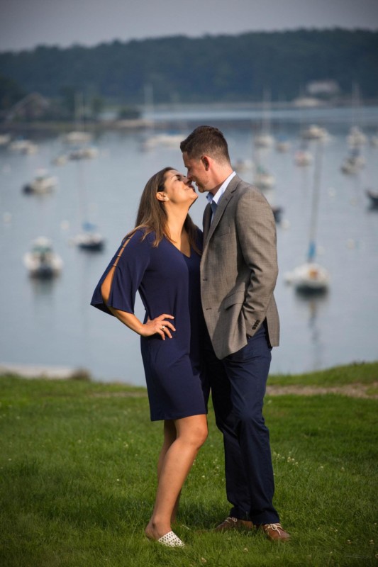 engagment picture at Kittery maine