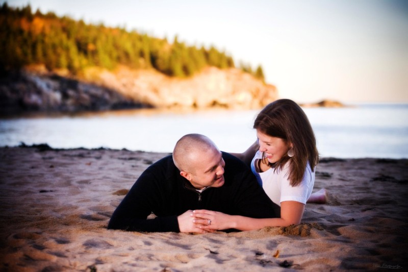 Maine engagement photoshoot on Mt. Desert Island outside Bar Harbor