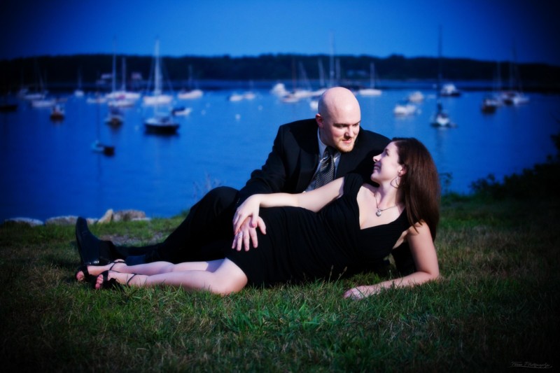 kittery marina at sunset for engagement pictures