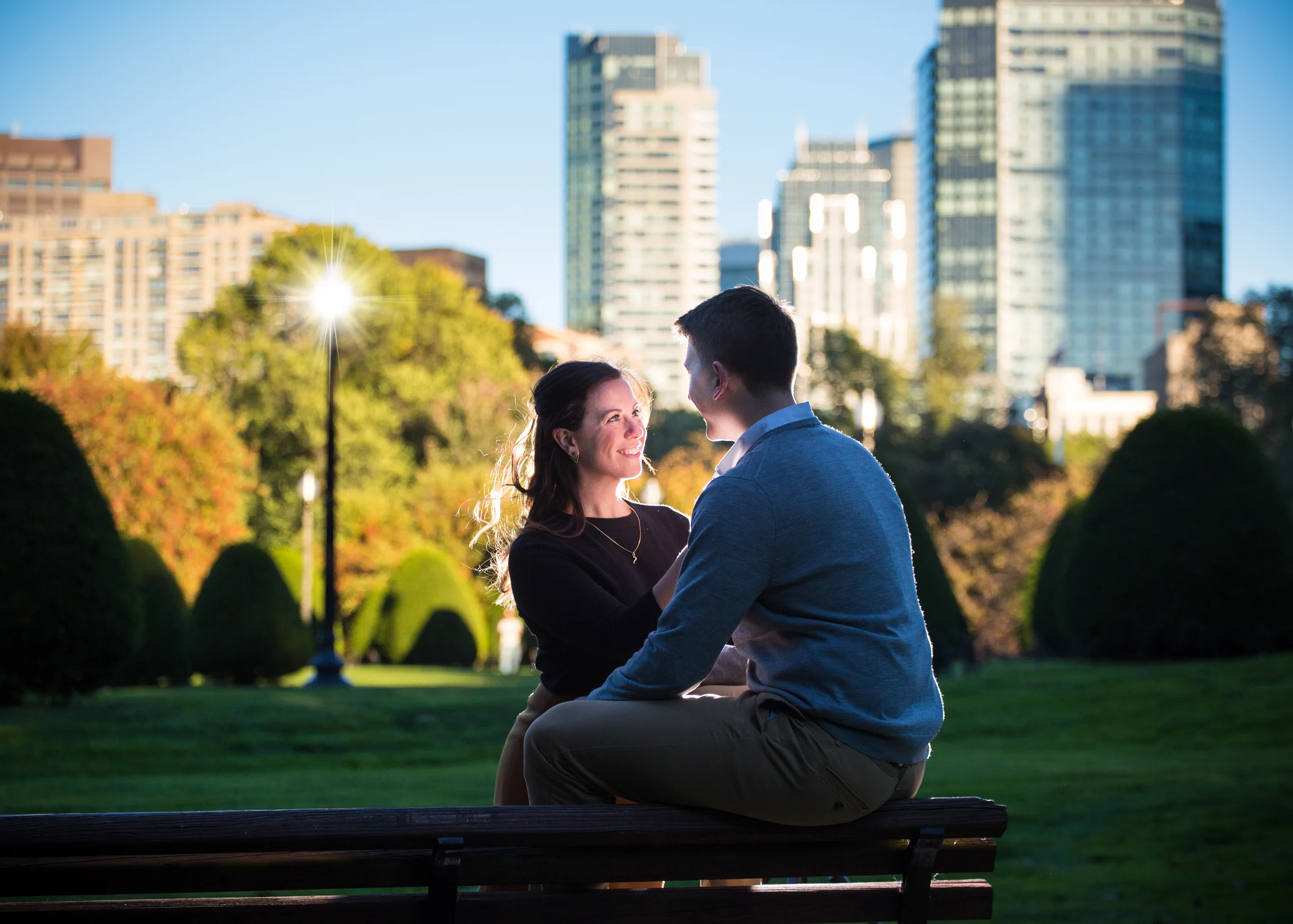 lauren and peter engagement photos in boston at public garden