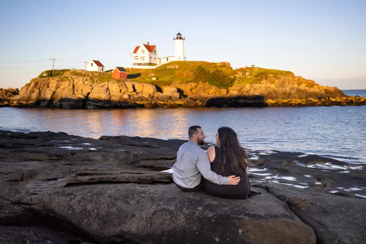 Emily and Dustin engagement pictures at Nubble Light House in York, Maine