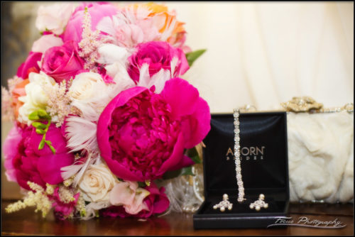 The bride's bouquet and her jewelry
