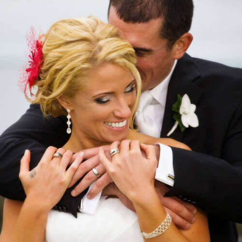 Close Up weddings portrait of bride and groom 