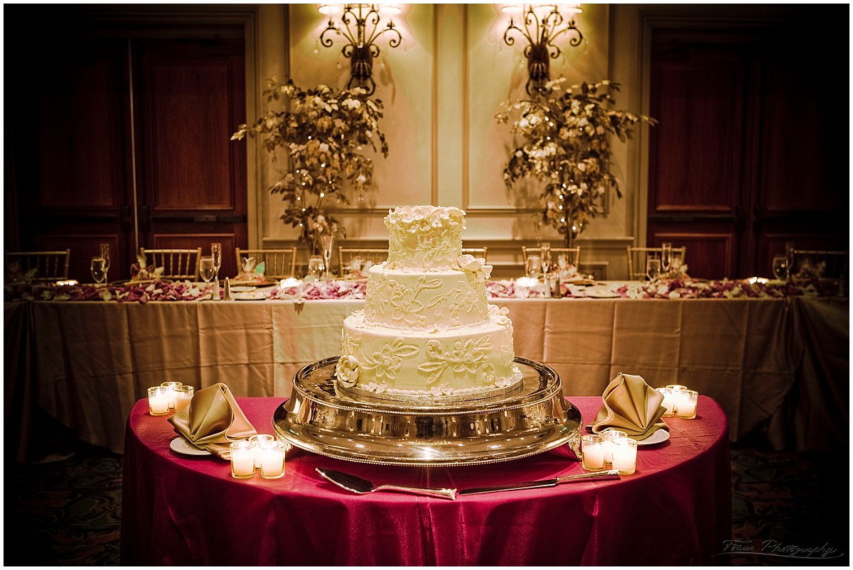wedding cake at samoset resort wedding