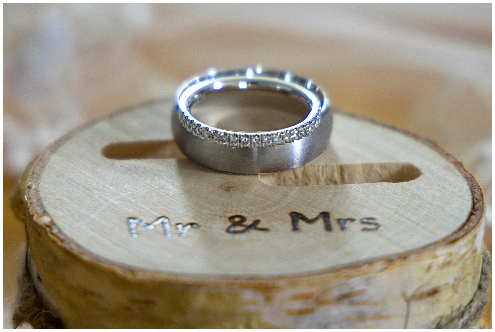 wedding bands on wood carving