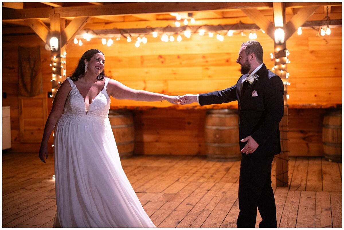 Emily and Dustin went back to the first barn for a quiet dance by themselves.