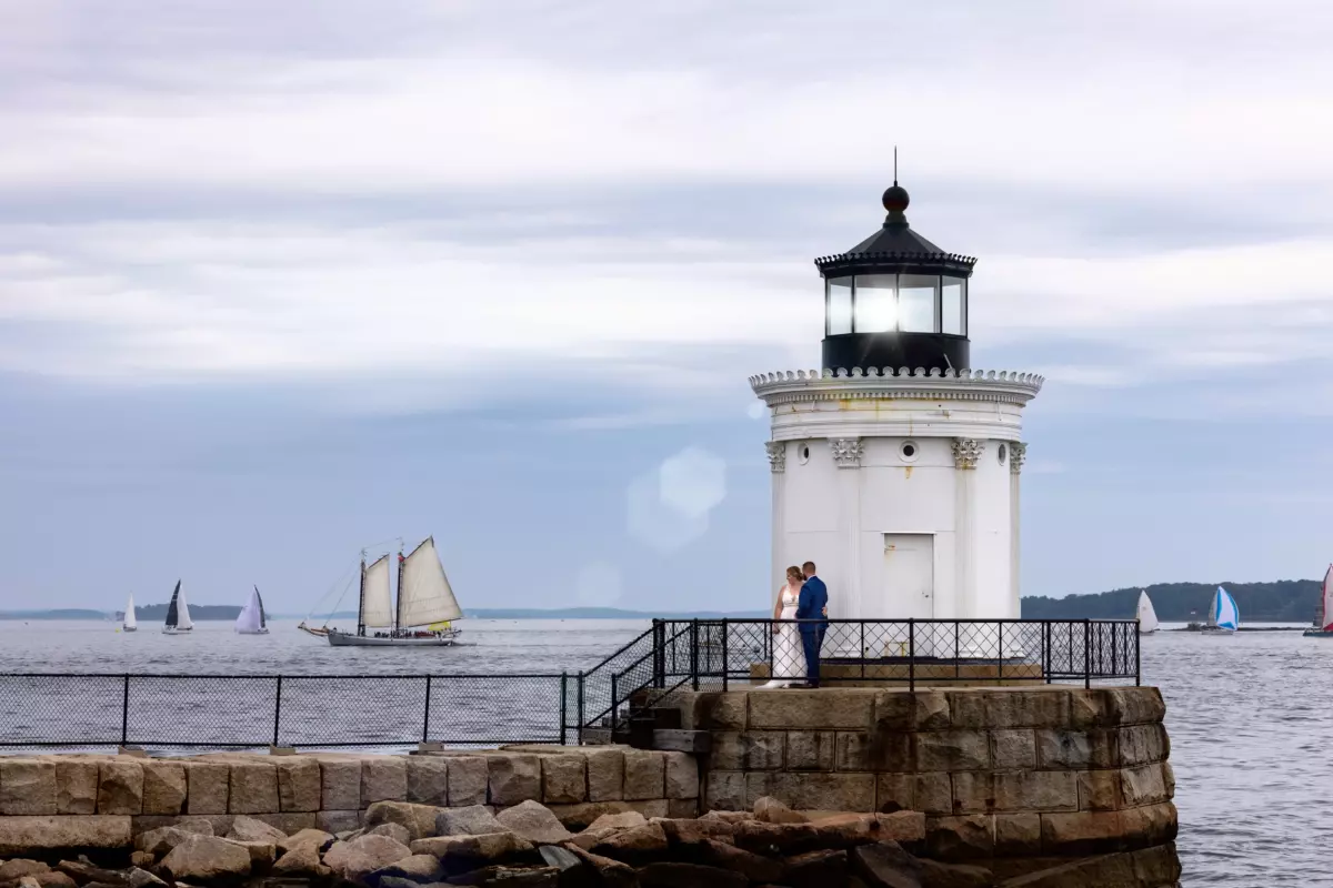 Wedding couple lighthouse boats portland maine