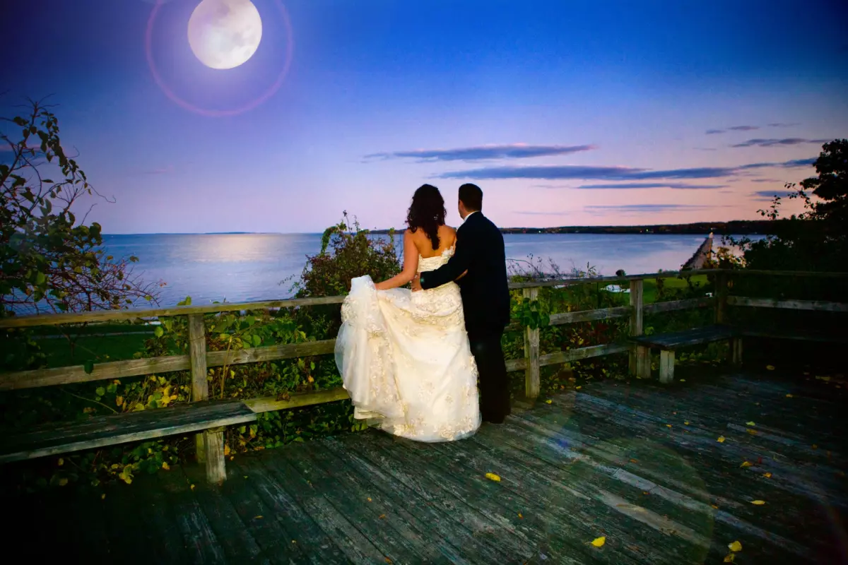 Samoset resort wedding moon sunset