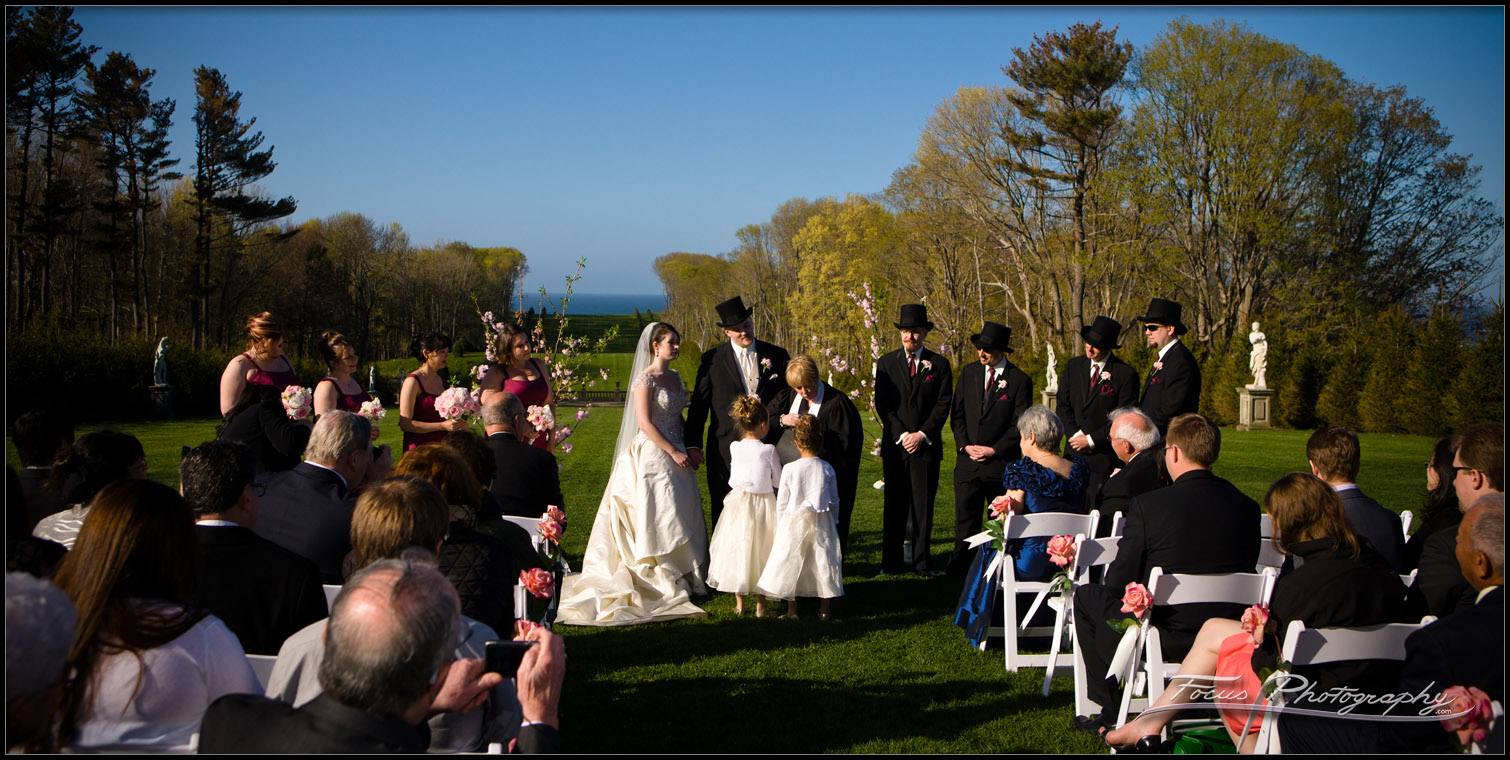 North shore wedding photography at Crane Estate