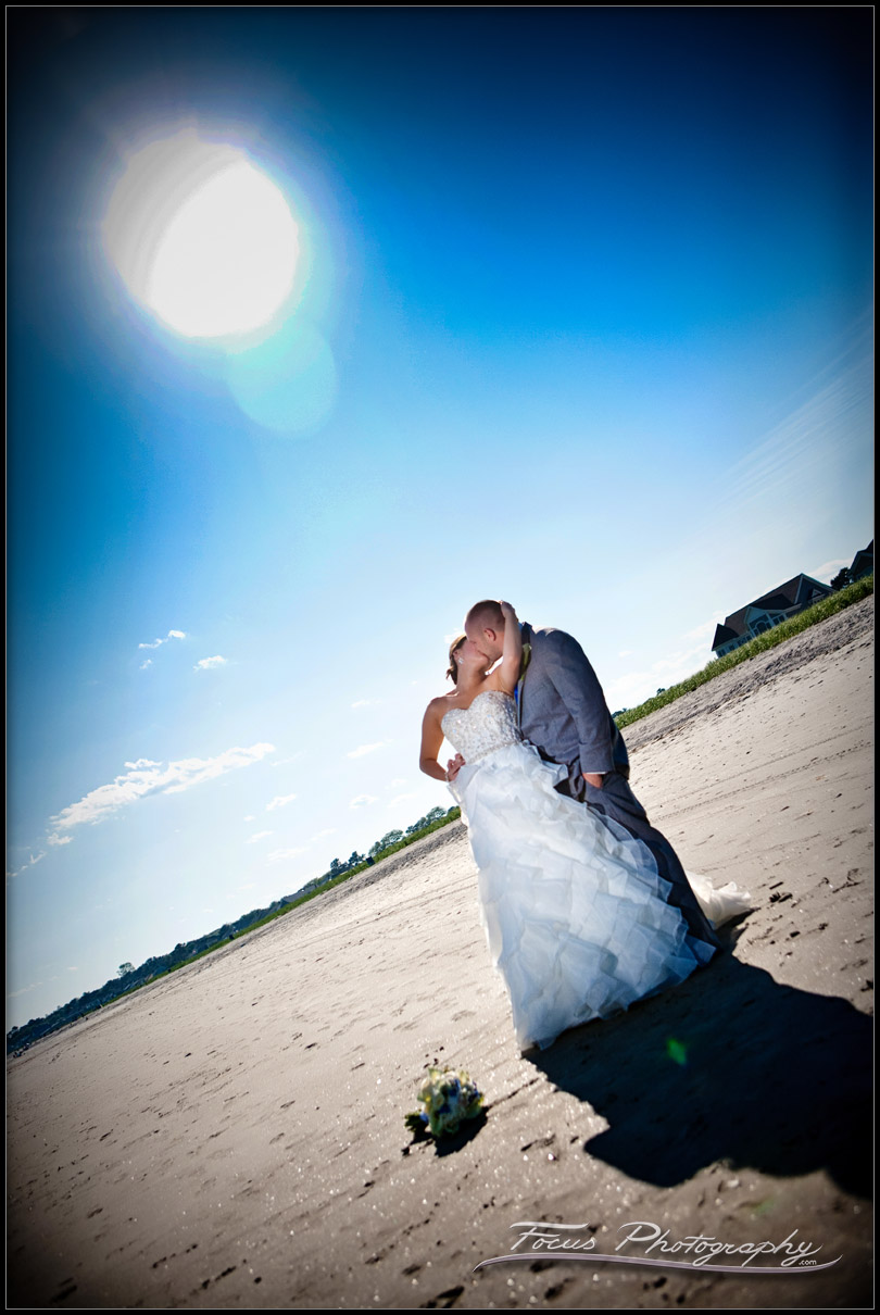 wedding photography at the beach in Maine